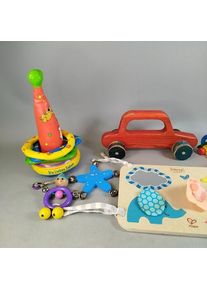 Hape Bundle Motorikbrett & Rasseln Holzspielzeuge | mehrfarbig