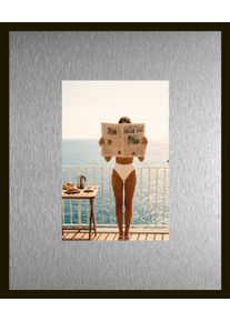 Bild queence "Trend Wandbild, Wandkunst, Kunstdruck "Sommer in den 60igern", farbe rahmen: schwarz, farbe bild(er): silber, B:40cm H:30cm T:1,5cm, Aluminium, Bilder, Bild, inkl. Passepartout aus hochwertigem Aluminium und schwarzem Rahmen