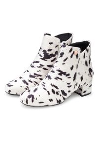 Stiefelette Lascana "Sommerstiefelette", Damen, Gr. 42, schwarz-wei&szlig; (schwarz, wei&szlig;), Obermaterial: 100% Textilmaterial. Decksohle: 100% Textilmaterial. Futter: 100% Textilmaterial. Laufsohle: 100% Synthetik, gemustert, gepunktet, Basic,festlich, Schuhe Stiefelette, mit bequemen Blockabsatz, Ankle Boots, Stiefel VEGAN