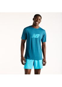 Trainingsshirt New Balance "SPORT ESSENTIALS UTILITY MOTION GRAPHIC T-SHIRT", Herren, Gr. S, streamsong (sts), Obermaterial: 100% Polyester, Shirts Trainingsshirt, f&uuml;r Fitness und Training, atmungsaktiv, schnell trocknend