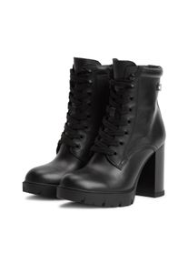 High-Heel-Stiefelette Tommy Jeans "TJW LACE UP HIGH HEEL BOOTS", Damen, Gr. 42, schwarz, Leder, Schuhe High-Heel-Stiefelette, Blockabsatz, Schn&uuml;rstiefelette mit Logoflag