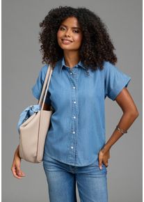 Jeansbluse Arizona "halbarm", Damen, Gr. 50, blau used, Denim/Jeans, Obermaterial: 100% Baumwolle, unifarben, comfort fit Po-bedeckend, angeschnitten abgestepptes B&uuml;ndchen, Blusen Jeansbluse, mit Hemdblusenkragen, Comfort Fit, auch in gro&szlig;en Gr&ouml;&szlig;en