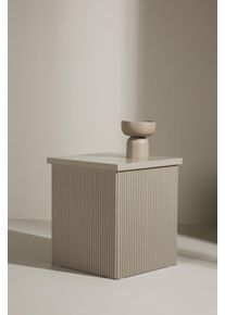 Beistelltisch VENTURE HOME "Lenox, kompakter Beistelltisch in einladendem Beige, 40 &times; 40 cm", beige (beige, beige, beige), B:40cm H:45cm T:40cm, Tische, Beistelltisch, Ablagetisch, MDF, quadratisch, schlicht, vielseitig, dezent