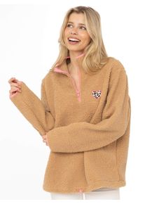 Troyer Zwillingsherz "Leo Patch", Damen, Gr. S, beige (mittelbeige), Obermaterial: 100% Polyester, Pullover Troyer, Stehkragen und Zipper, Leo-Herz-Patch, Stehkragen