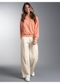 Freizeitanzug TRIGEMA "TRIGEMA Outfit im modischen Oversize-Look", Damen, Gr. XS, beige (puder), Sweatware, 50% Baumwolle, 50% Polyester, Basic, Sportanz&uuml;ge Freizeitanzug