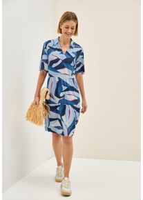 Volantkleid Cecil, Damen, Gr. XXL (46), N-Gr, Halbarm, Web, blau (urban navy), Web, Obermaterial: 100% Viskose, bedruckt, l&auml;ssig geschnitten knielang, V-Ausschnitt, Kleider Volantkleid, Sommerkleid mit grafischem Muster, V-Ausschnitt und lockerer Passform