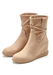 Stiefelette Lascana "Stiefel, Keilstiefelette, Herbststiefelette", Damen, Gr. 38, Textil, beige, Obermaterial: 100% Textilmaterial. Decksohle: 100% Lederimitat. Futter: 100% Textilmaterial. Laufsohle: 100% Synthetik, unifarben, Basic, Schuhe Stiefelette, NEU mit innenliegendem Keilabsatz aus Velourslederimitat