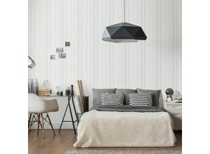 Grau gestreifte Tapete modern | Vliestapete in Hellgrau mit Streifen | Vlies Streifentapete für Wohnzimmer und Schlafzimmer