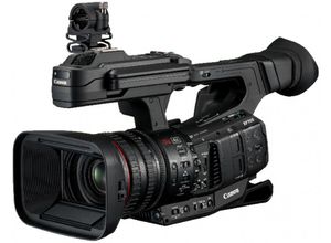 Canon XF705…