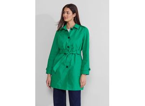 Trenchcoat…