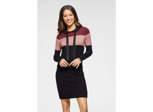 Strickkleid…