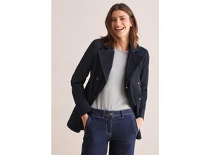 Trenchcoat…