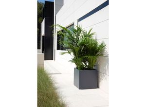 Herstera Garden…