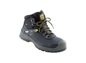 Stiefel,…