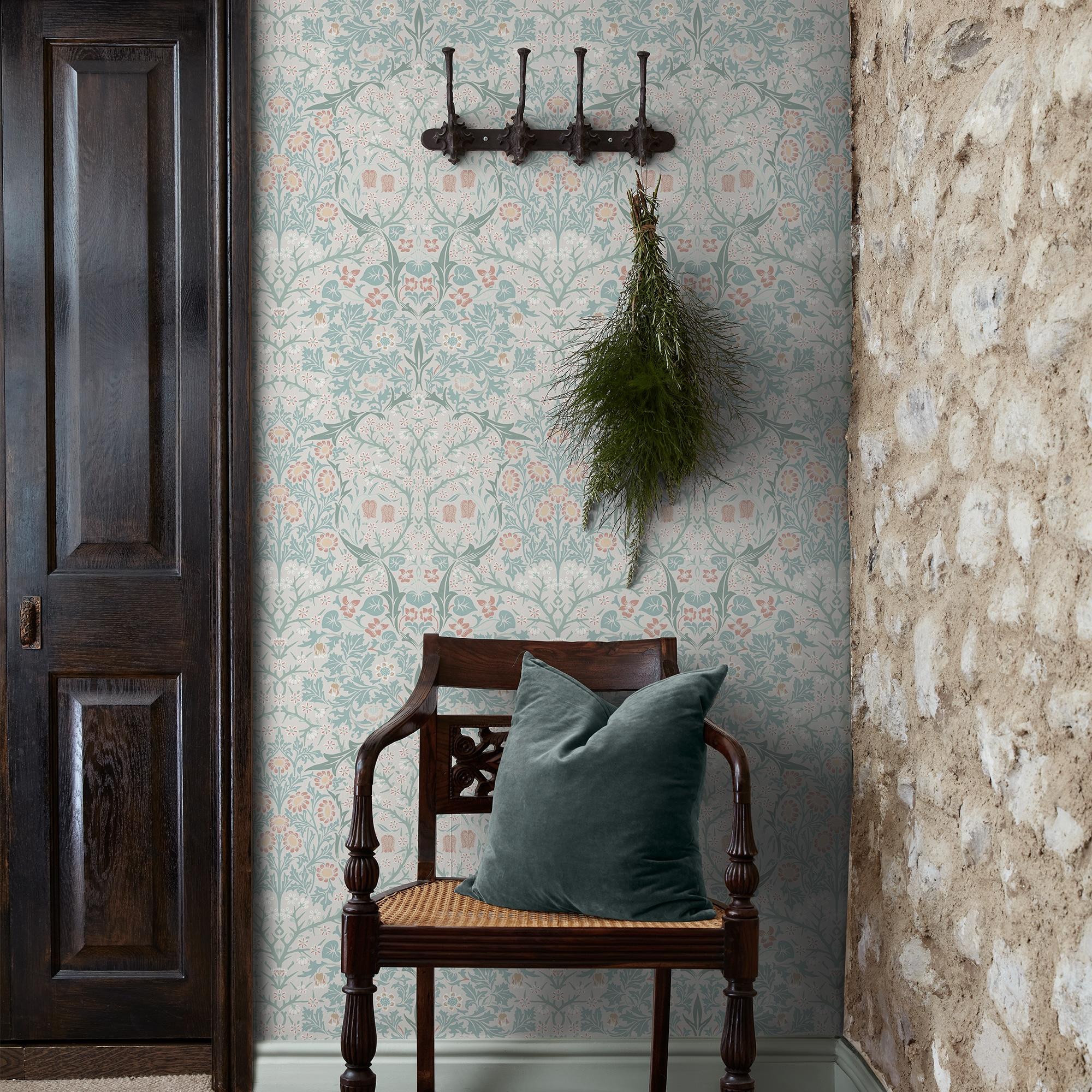 Vliestapete "Blackthorn Meadow", blau, H:10m L:10m, Vlies, WILLIAM MORRIS AT HOME, Tapeten, Design Tapeten