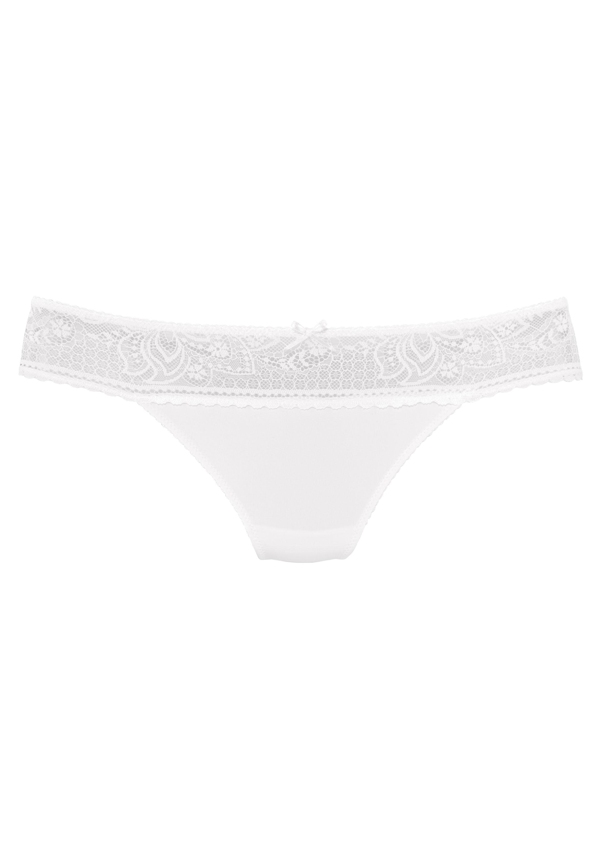 String LASCANA "Luciana", Damen, Gr. 44/46, beige (creme), Spitze, Obermaterial: 87% Polyamid, 13% Elasthan, körpernah, Unterhosen String, mit feiner