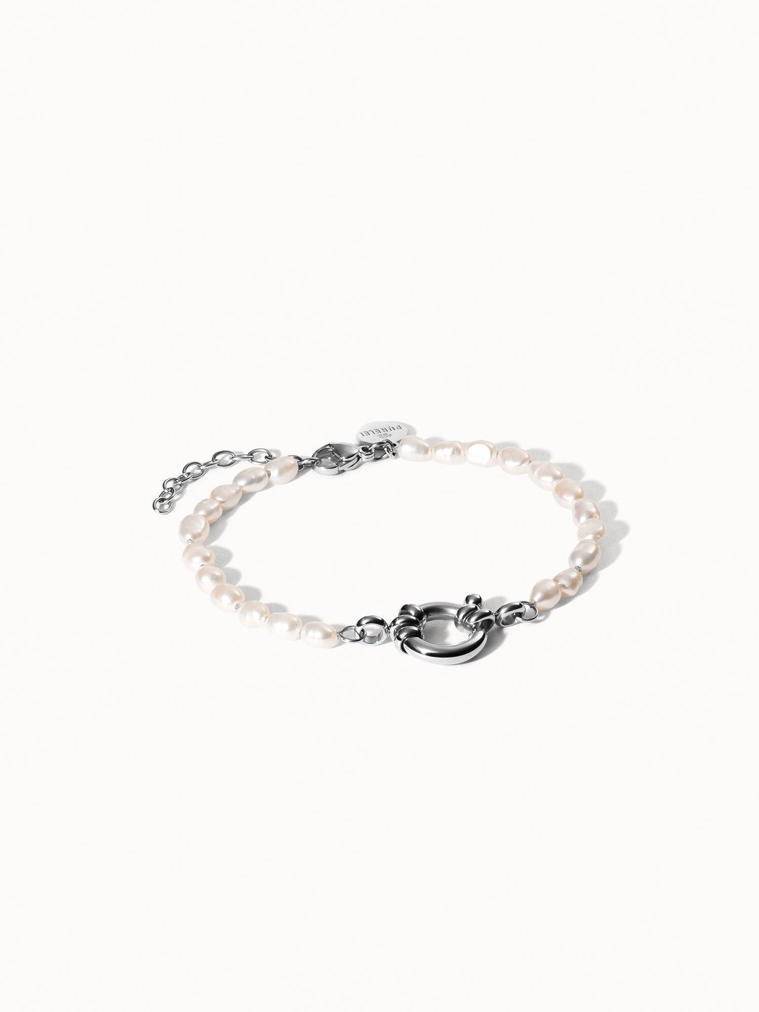 PURELEI Charm Armband mit Perlen