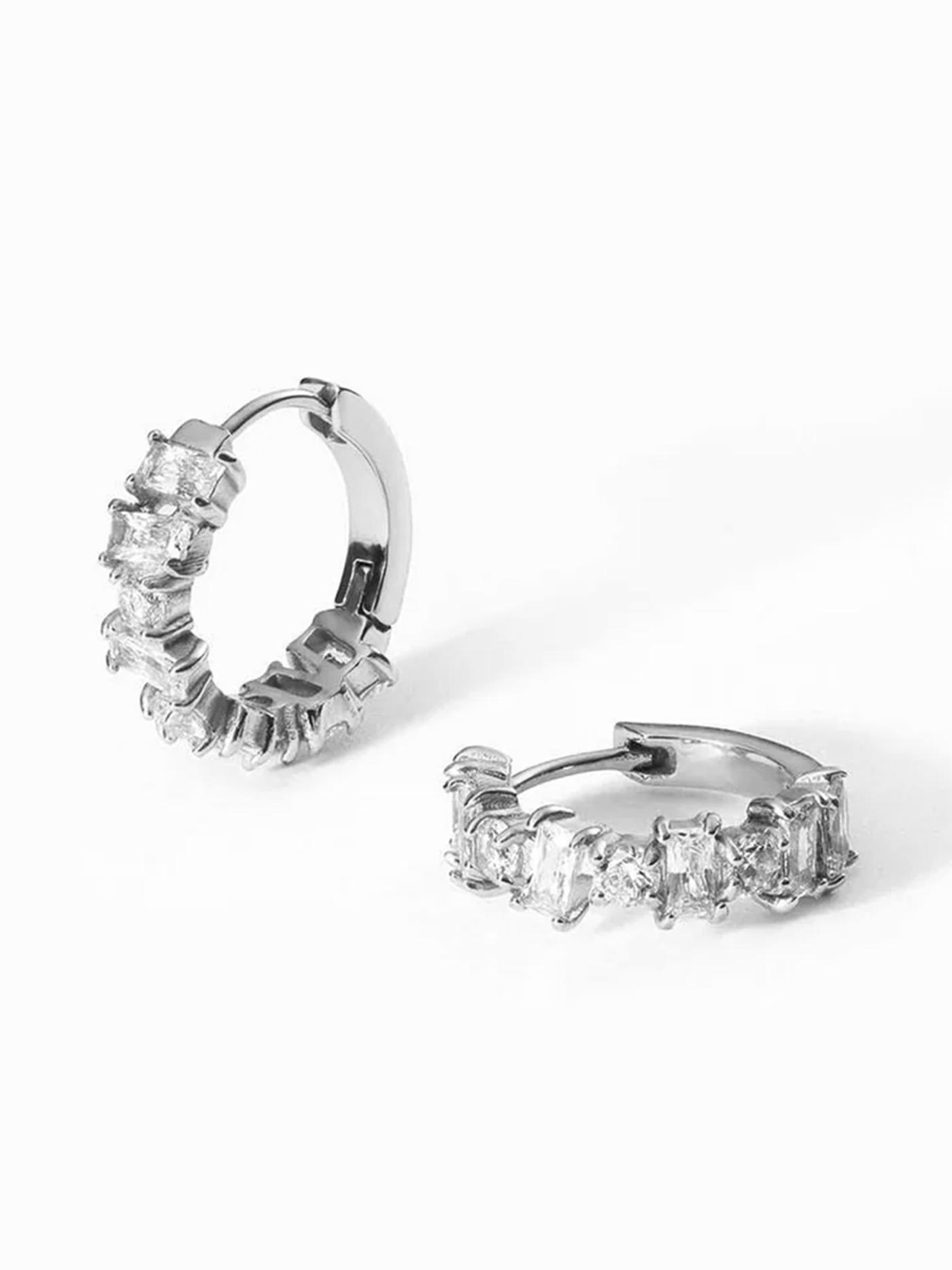 PURELEI Chic Ohrringe mit Zirkonia Steinen
